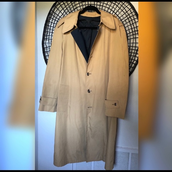 Men’s London Fog Coat - Picture 3 of 8